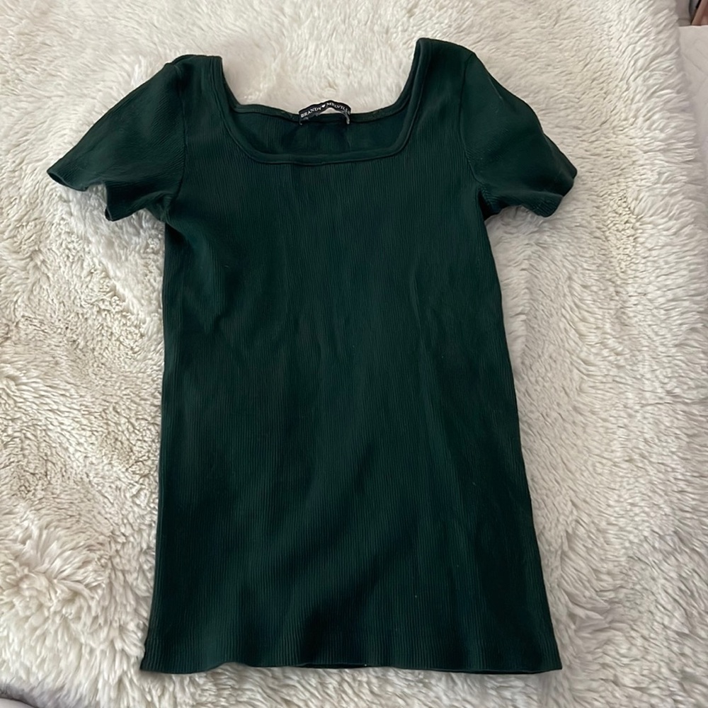 Green brandy Melville tshirt
